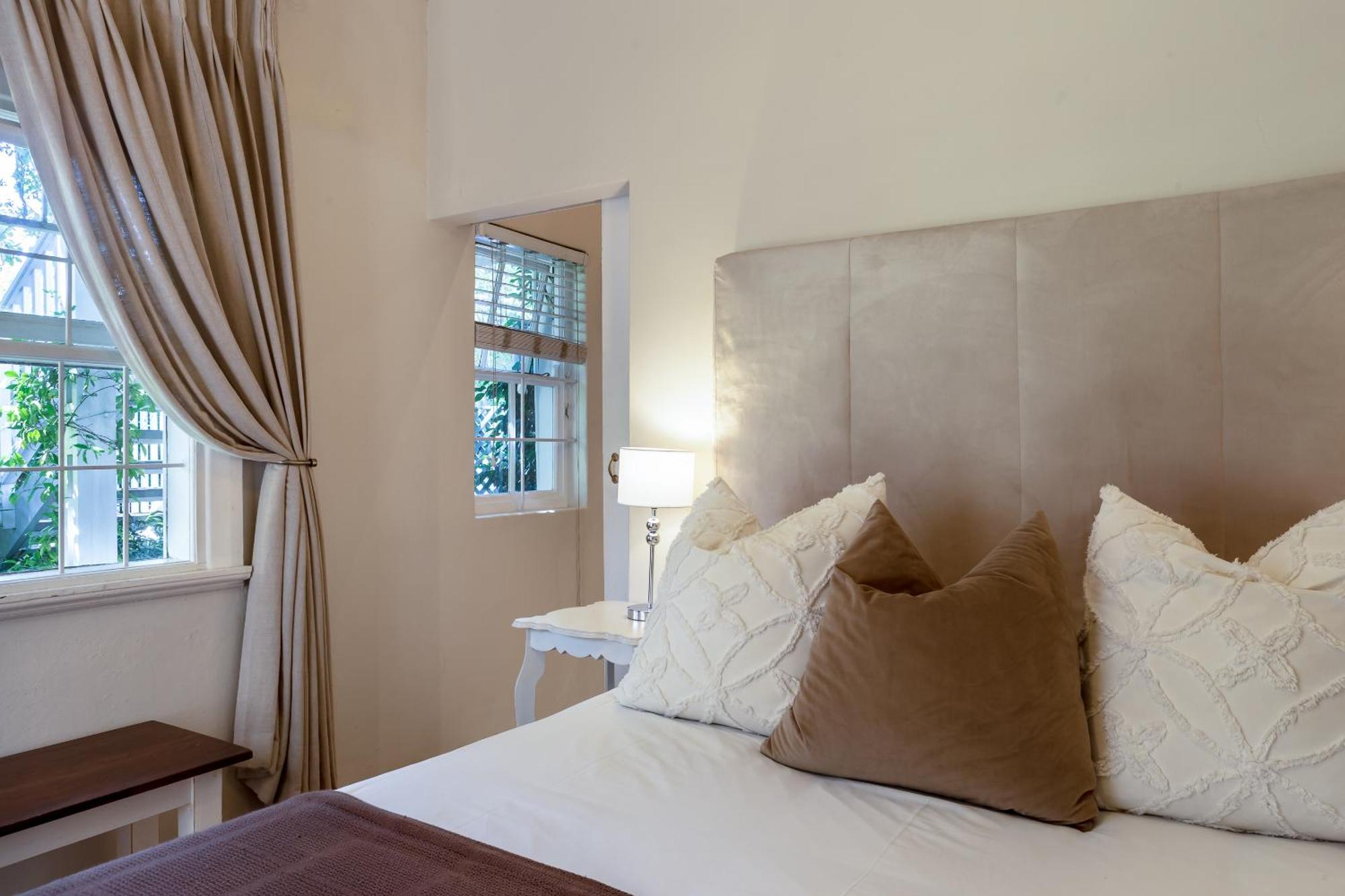 Sandown Lodge Cape Town Exterior foto