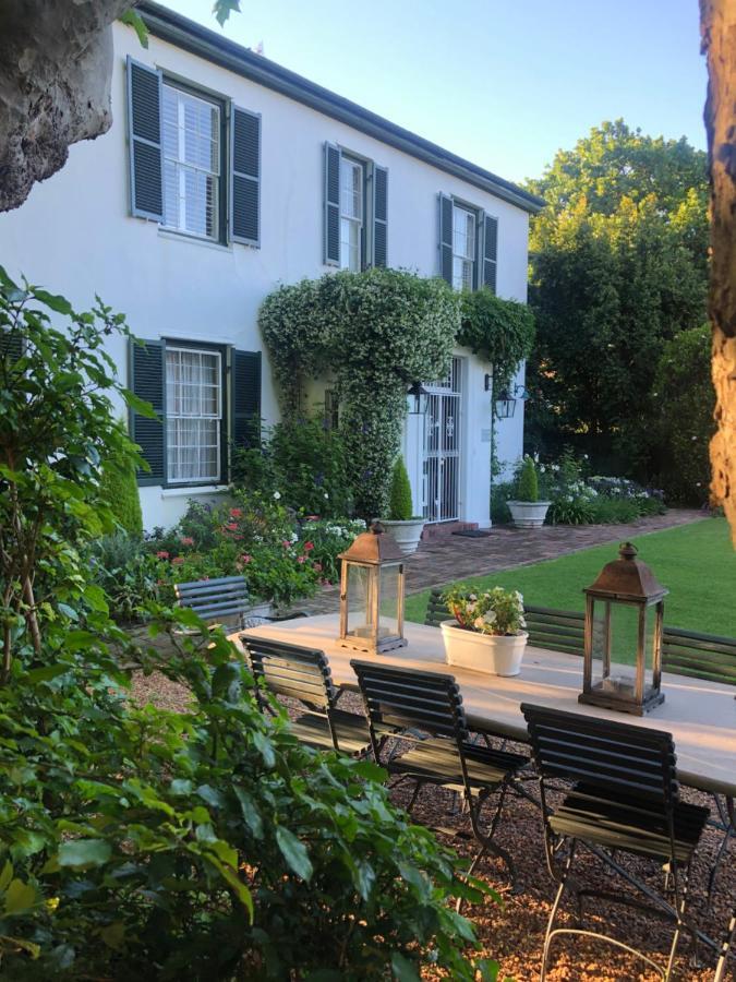 Sandown Lodge Cape Town Exterior foto